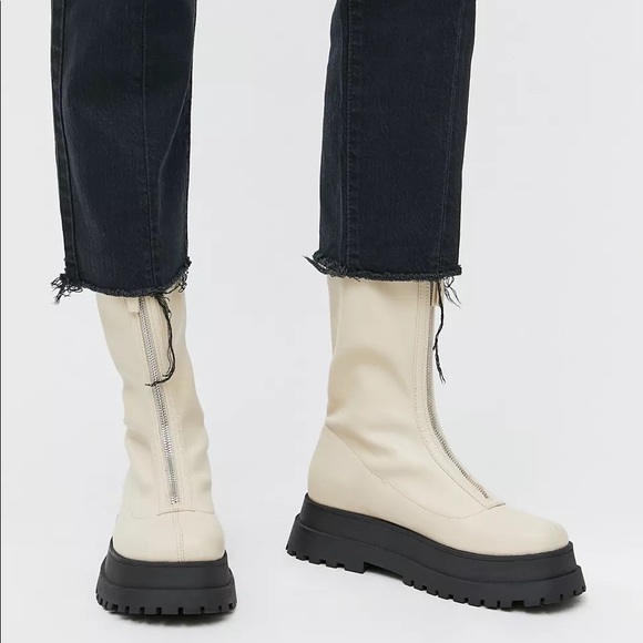 NWT UO Zola Zip Platform Boot - Picture 1 of 4